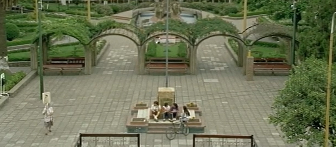 Fotograma de la Película Sol de Noche